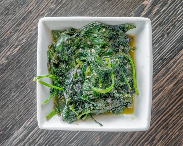 SAUTEED SPINNICH.