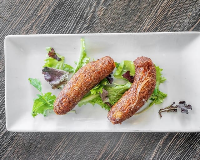 VEGAN SAUSAGE.
